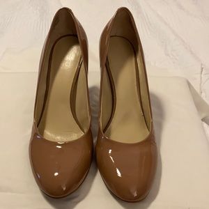 Nude patent leather Nine West heels